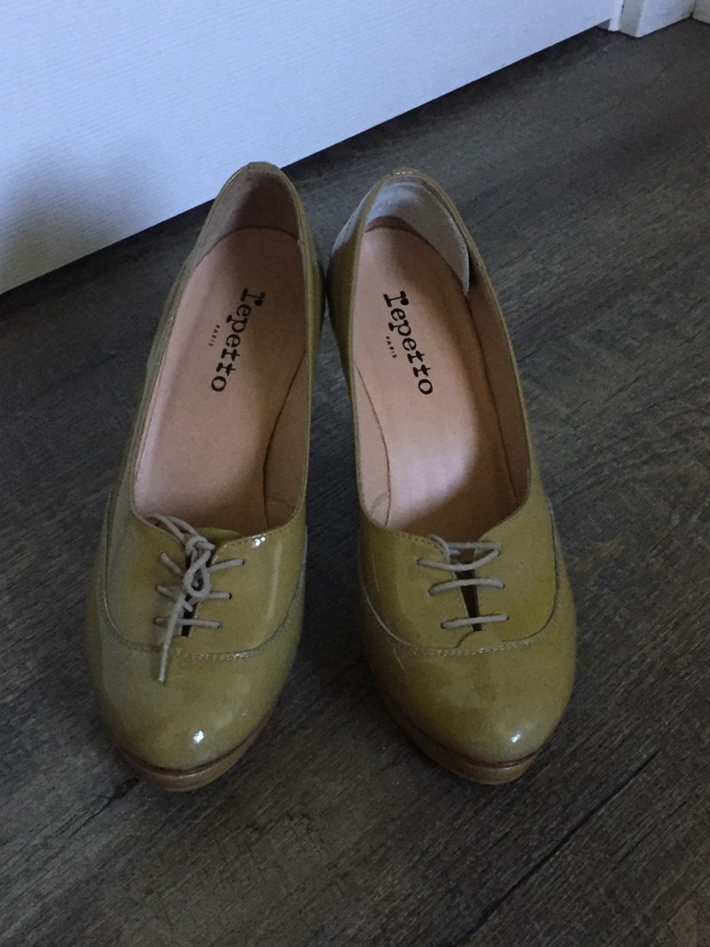 RARE VINTAGE REPETTO PLATFORM HEELS